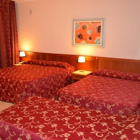 Hotel Olioso 3*