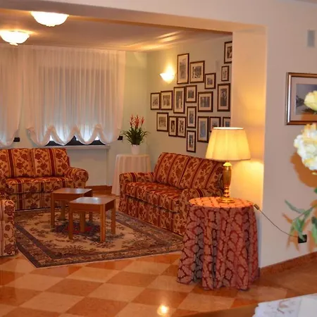 Hotel Olioso 3*