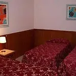 Otel Olioso Peschiera del Garda