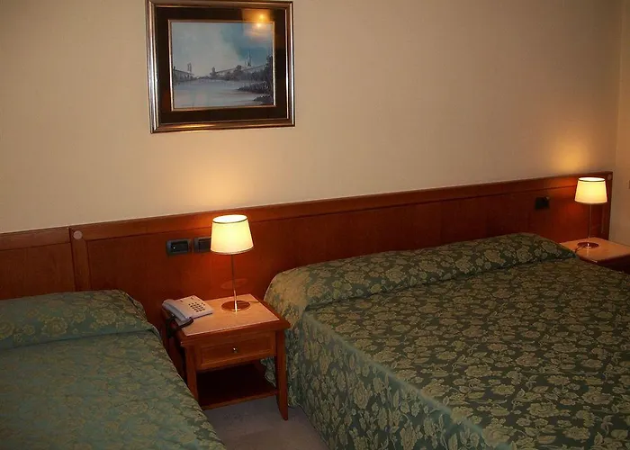 Olioso Πεσκιέρα ντελ Γκάρντα